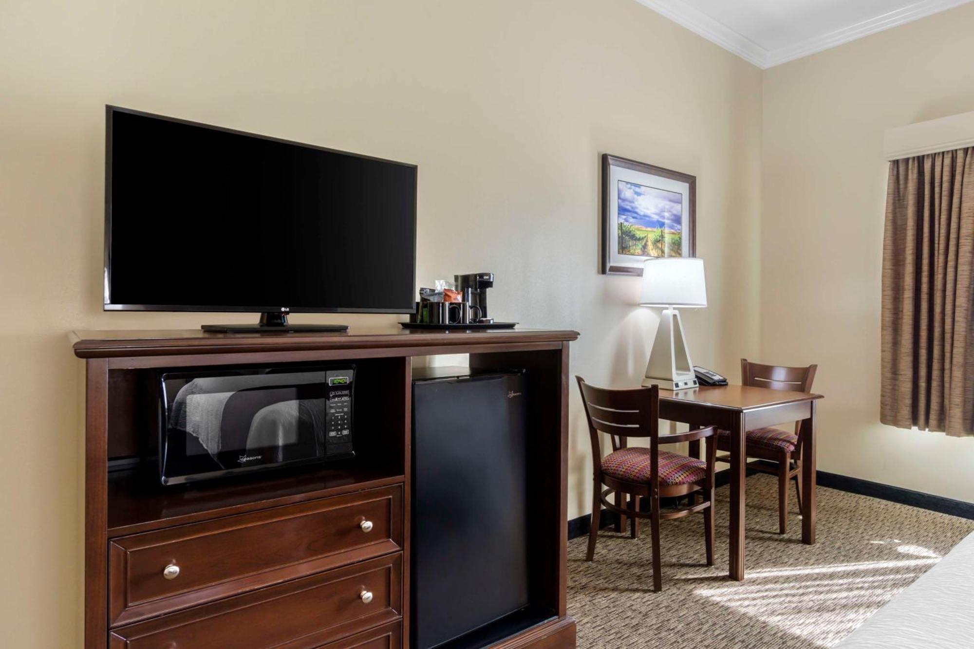 Best Western Plus Grapevine Inn Sunnyside Luaran gambar